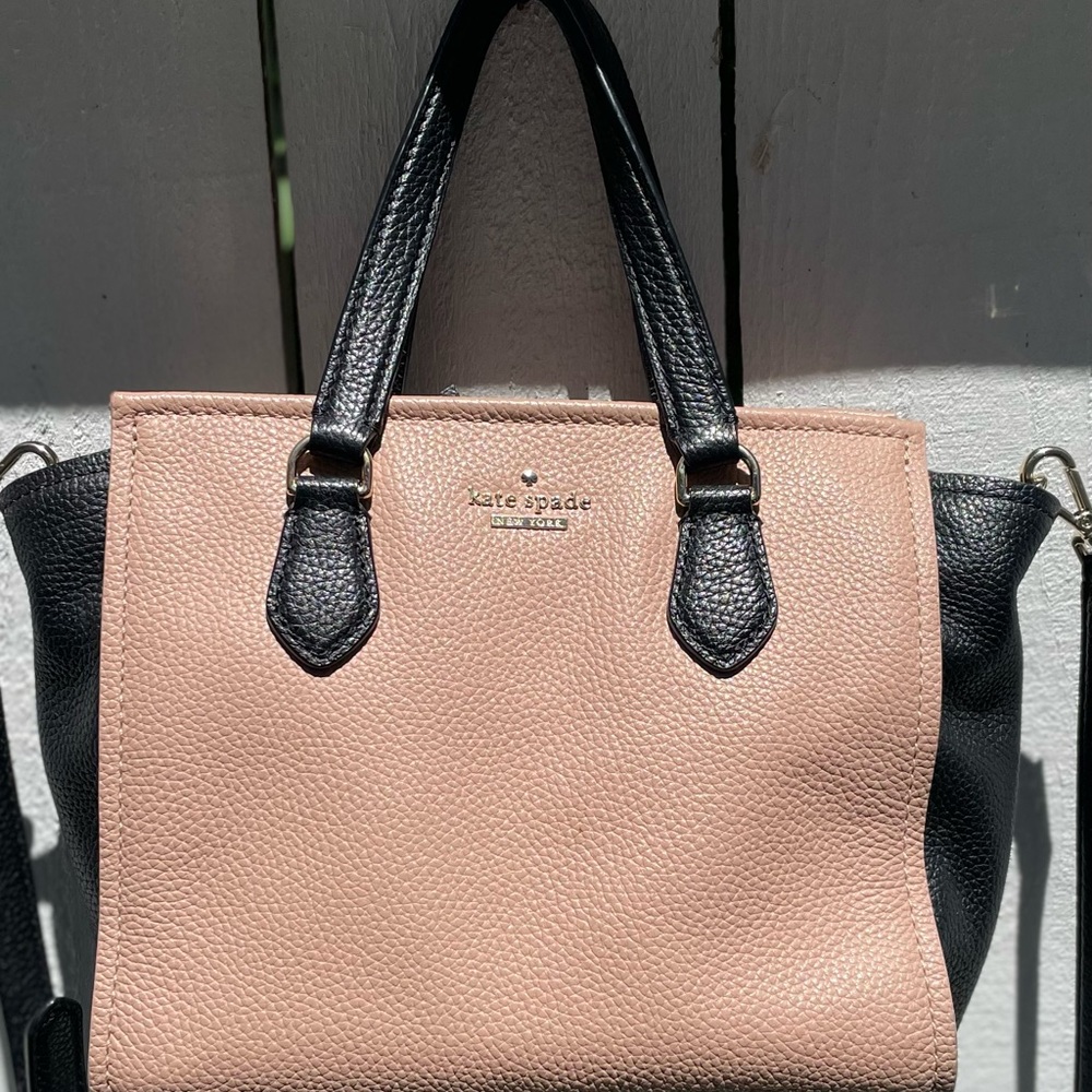 Kate Spade AUTHENTIC satchel - don’t be fooled by fakes.